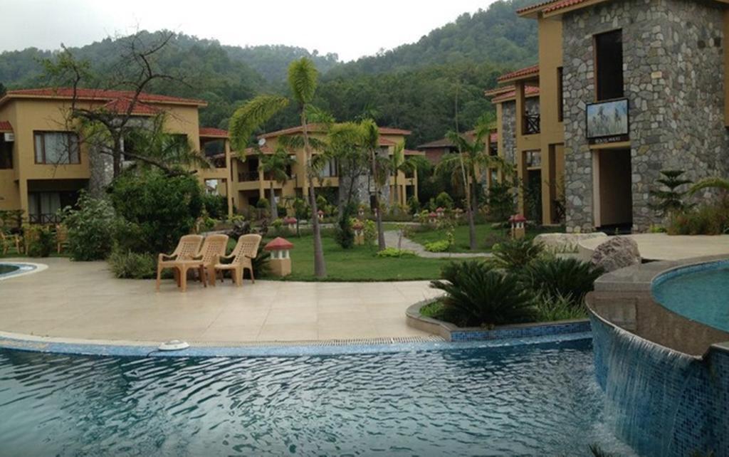 Dewdrop Mango Bloom Resort Nainital Phòng bức ảnh